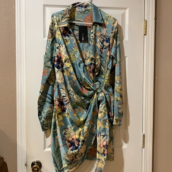 NWT FashionNova Paradise Mini Dress - Picture 6 of 7